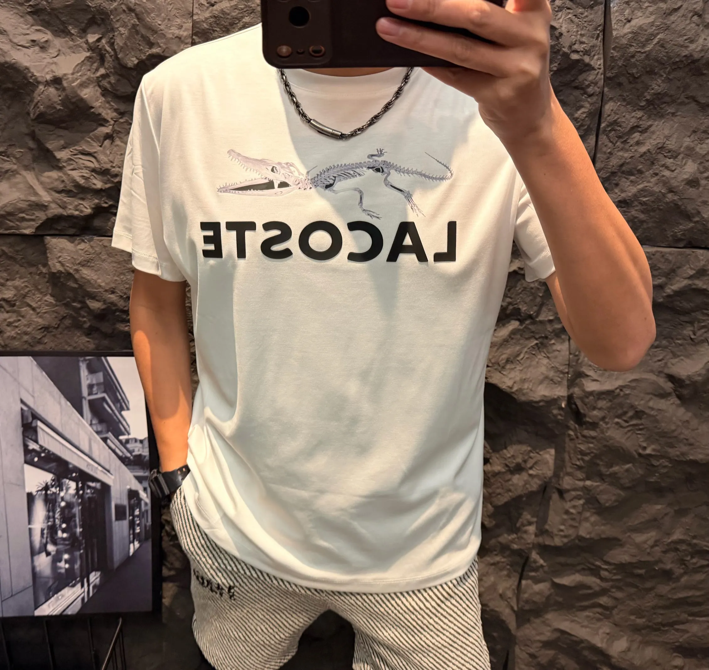 Model upper body picture 🍖 Model is 174/140cm tall and wearing M
